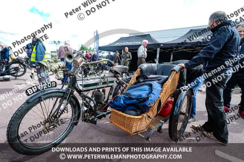 Vintage motorcycle club;eventdigitalimages;no limits trackdays;peter wileman photography;vintage motocycles;vmcc banbury run photographs